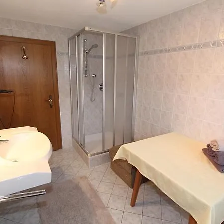 Gaestehaus Hauser Apartmán *