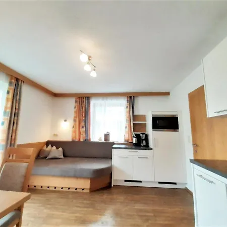 Gaestehaus Hauser Apartamento Hainzenberg