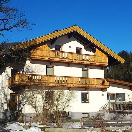 Gaestehaus Hauser Appartement Hainzenberg